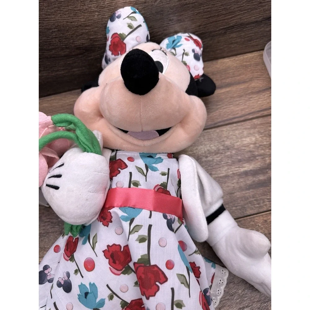 Disney Minnie Mouse Plush Doll Floral Dress with Flowers Bouquet Self Standing